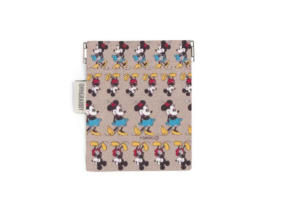 Mickey & Minnie in Line