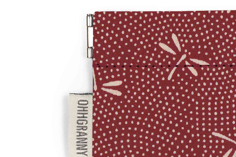 Dragonfly on Dots (Red)