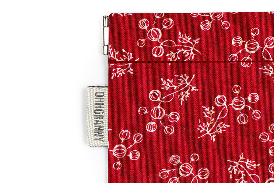 Mistletoe on Red